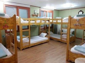 Joseph Tree Guest House Jeju Exterior photo